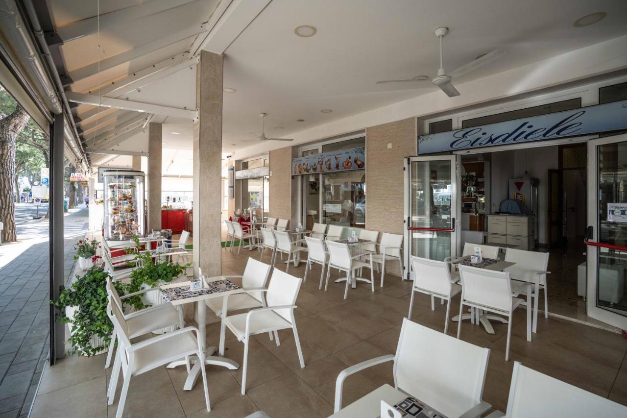 Hotel Eraclea Lido di Jesolo Exterior photo