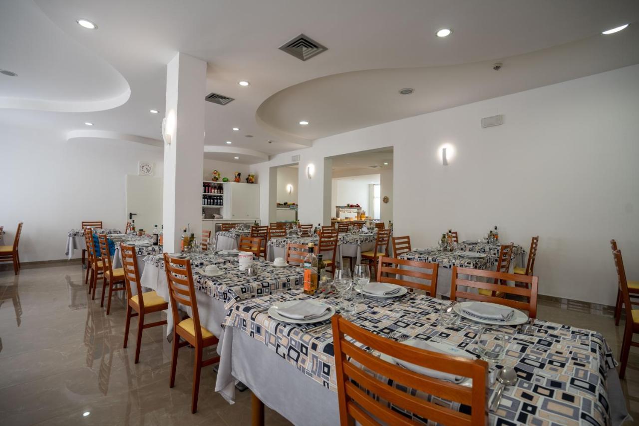 Hotel Eraclea Lido di Jesolo Exterior photo