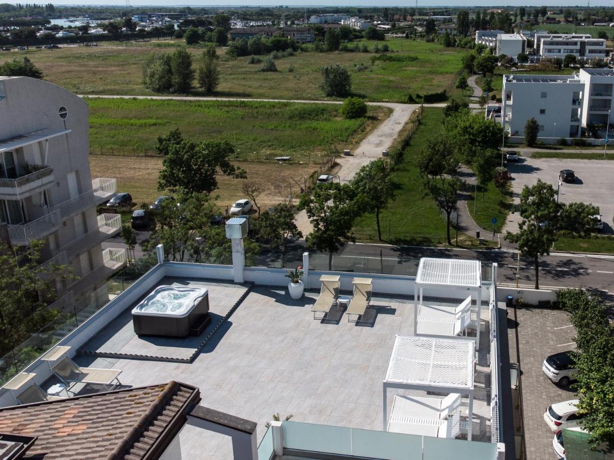 Hotel Eraclea Lido di Jesolo Exterior photo