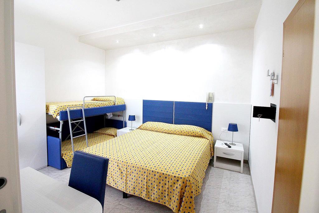 Hotel Eraclea Lido di Jesolo Room photo