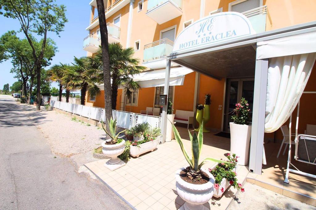 Hotel Eraclea Lido di Jesolo Exterior photo